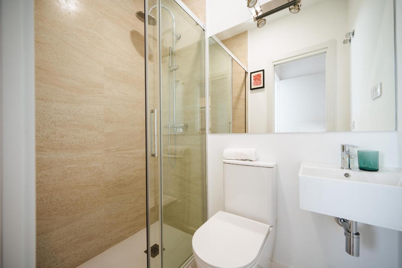 Urban Pulses Nervion Apartment Севиля Екстериор снимка