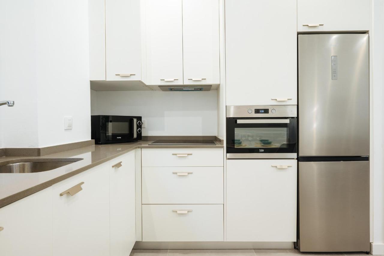 Urban Pulses Nervion Apartment Севиля Екстериор снимка